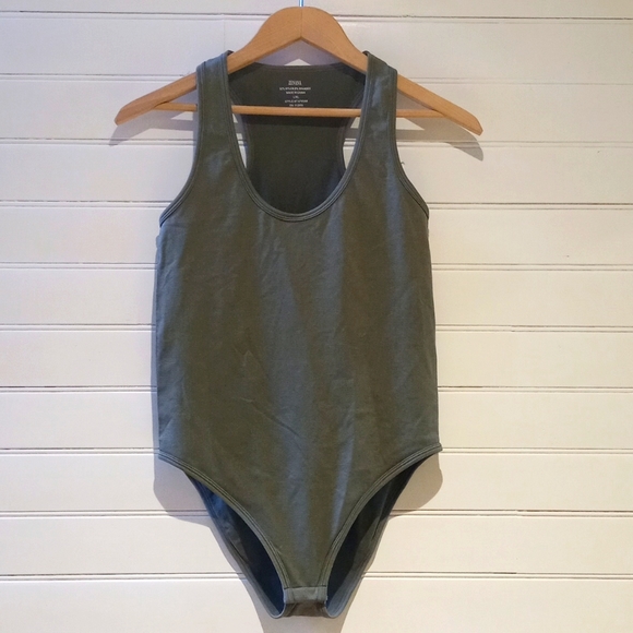 NWOT Olive Green Racer Back Bodysuit - Picture 6 of 6